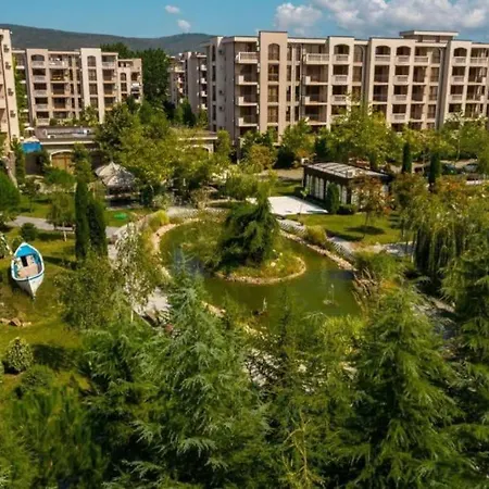 Luxurious Apt,4* Cascadas